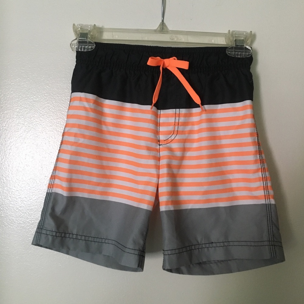 Gymboree Boys swim trunks